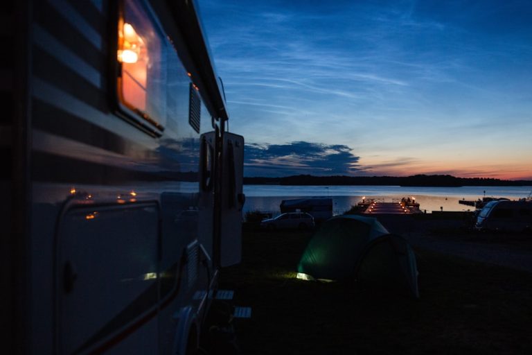 Sustainable Outdoor Travel: Nurturing Nature as You Explore